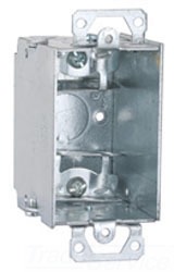 HUBELEE00016_A44_PE_001.jpg