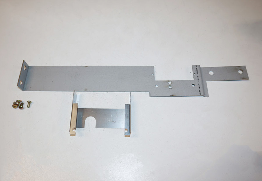 Raypak-004728F-Pilot-Mounting-Bracket.jpg