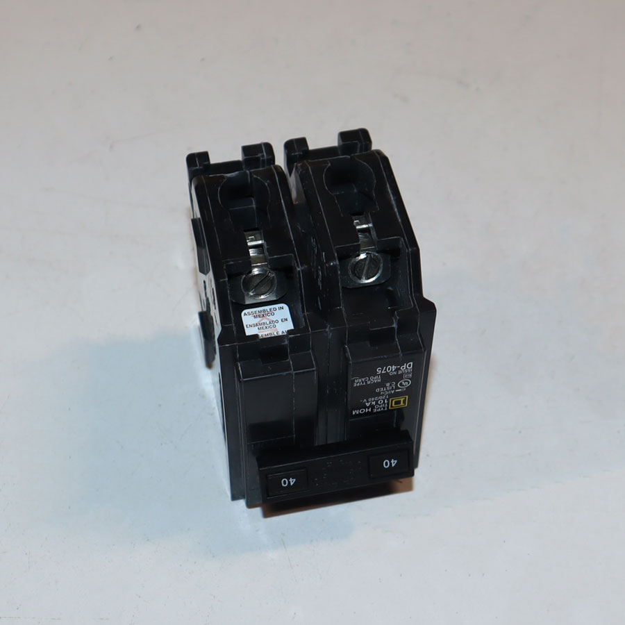 Square-D-HOM-240-2P-40A-Circuit-Breaker_2.jpg